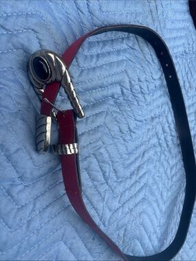 Men's Red Leather Belt with Silver Horn-Style Buckle St Martin Vintage
